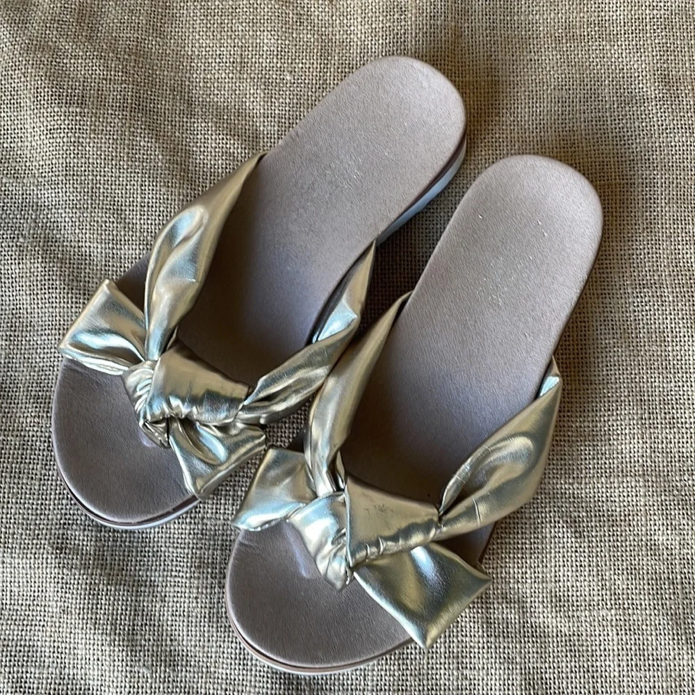 Catherine malandrino sandals bow Size 6 Slide Slip On